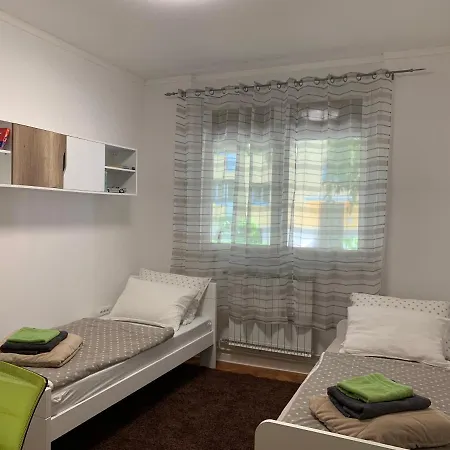 Bonaca Apartment *